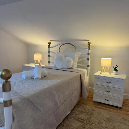 Tatil Evi Adoria Guesthouse *