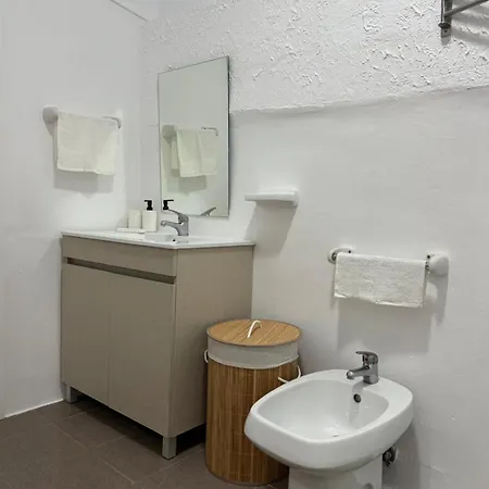 Adoria Guesthouse * Adoria